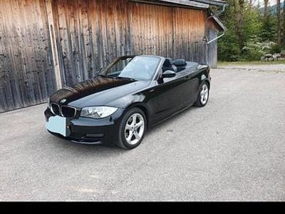 Schwarz Gebraucht 2009 BMW 120 Cabriolet Cabrio | 8.000 € (Etwas zu teuer)