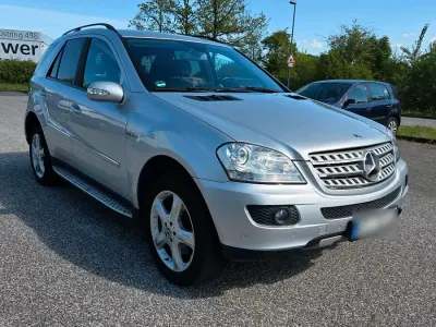 Gebraucht Mercedes ML280 190 PS (139 kW) 2008 SUV