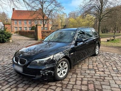 Gebraucht BMW 525 197 PS (144 kW) 2009 Schwarz Kombi