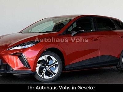 Gebraucht MG MG4 EV 150 kW (204 PS) 2023 Rot Kleinwagen