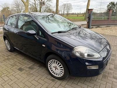 Gebraucht Fiat Punto More 69 PS (50 kW) 2013 Blau Kleinwagen