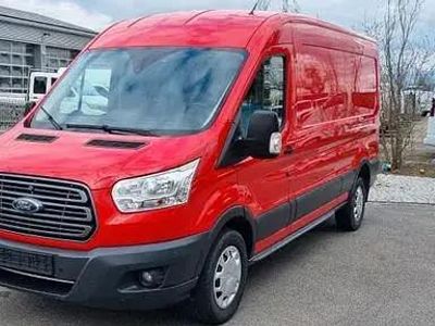 Second-hand Ford Transit Trend 170 CP (125 kW) 2018 Roșu