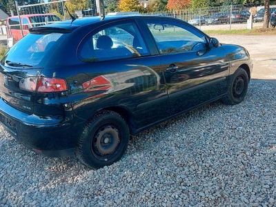 Schwarz Gebraucht 2005 Seat Ibiza Kleinwagen | 1.400 € (Fairer Preis)