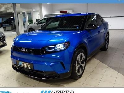 Neu Ford Capri Standard Range 125 kW (170 PS) 2025 Blau SUV