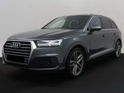 Używany Audi Q7 S-Line 272 KM (200 kW) 2016 Szary SUV
