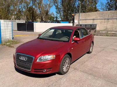 Używany Audi A4 130 KM (95 kW) 2006 Czerwony Sedan/Limuzyna