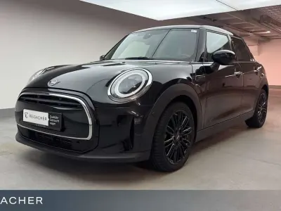 Gebraucht Mini Cooper Classic 136 PS (100 kW) 2023 Schwarz Kleinwagen