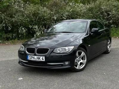 Gebraucht BMW 318 Cabriolet Exclusive 143 PS (105 kW) 2012 Schwarz Cabrio
