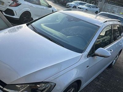 Gebraucht VW Golf VII Join 150 PS (110 kW) 2018 Weiß Kombi