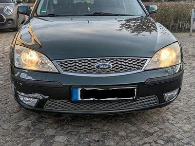 Gebraucht Ford Mondeo 145 PS (106 kW) 2005 Grün Limousine