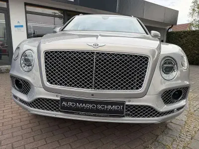 Gebraucht Bentley Bentayga Mulliner 608 PS (447 kW) 2017 Silber SUV