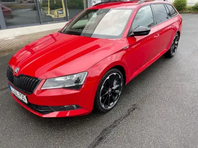 Gebraucht Skoda Superb SportLine 190 PS (139 kW) 2019 Rot Kombi