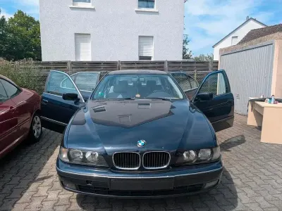 Gebraucht BMW 520 150 PS (110 kW) 1999 Blau Limousine