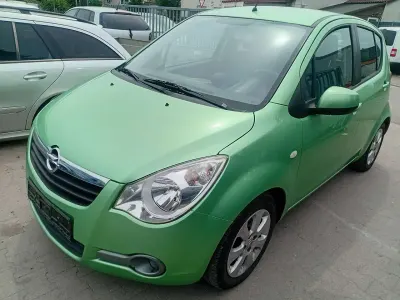 Gebraucht Opel Agila Edition 86 PS (63 kW) 2010 Grün Kleinwagen