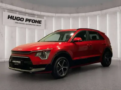 Używany Kia Niro Vision 105 KM (77 kW) 2024 Czerwony SUV