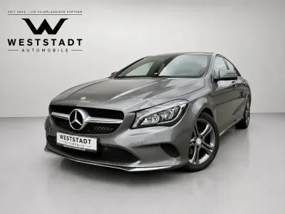 Gebraucht Mercedes CLA180 Urban 122 PS (89 kW) 2017 Grau Limousine