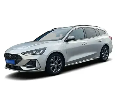 Gebraucht Ford Focus ST-Line X 120 PS (88 kW) 2025 Silber