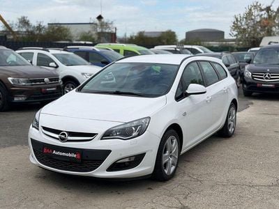 Begagnad Opel Astra Style 120 HK (88 kW) 2015 Vit Kombi