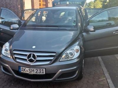 Gebraucht Mercedes B170 116 PS (85 kW) 2008 Silber Van / Kleinbus