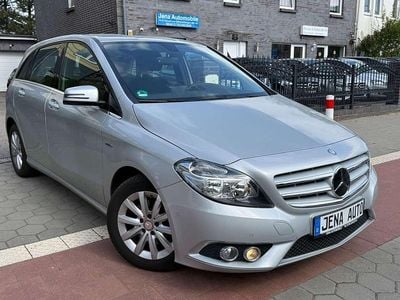 Second-hand Mercedes B200 156 CP (114 kW) 2012 Argintiu Monovolum