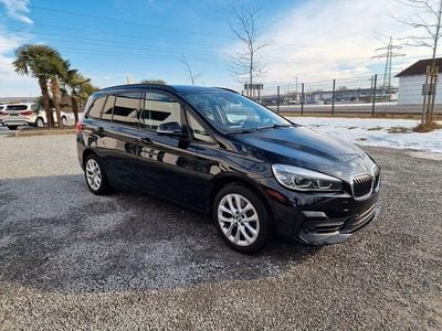 Gebraucht BMW 220 Gran Tourer Advantage 178 PS (130 kW) 2022 Schwarz Van / Kleinbus