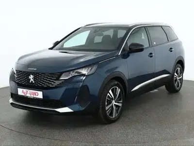 Gebraucht Peugeot 5008 131 PS (96 kW) 2024 Grün SUV