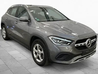 Brugt Mercedes GLA180 235 HK (172 kW) 2024 Grå SUV