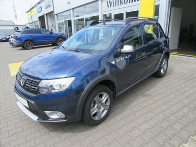 Gebraucht Dacia Sandero Prestige 90 PS (66 kW) 2018 Blau Kleinwagen