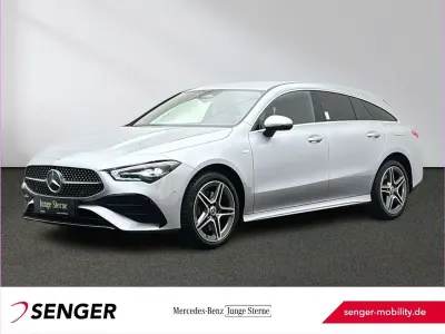 Gebraucht Mercedes CLA250e Shooting Brake AMG 218 PS (160 kW) 2025 Lack hightechsilber Kombi