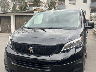 Gebraucht Peugeot Expert 177 PS (130 kW) 2021 Schwarz Van