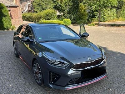 Kia ProCeed GT