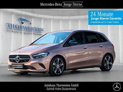 Roségold Gebraucht 2023 Mercedes B200 Advanced Plus Van / Kleinbus | 32.300 € (Etwas zu teuer)