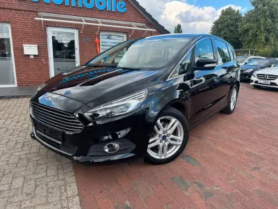 Gebraucht Ford S-MAX Titanium 179 PS (131 kW) 2017 Schwarz Van / Kleinbus