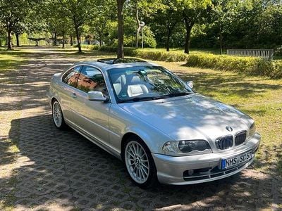 BMW 323