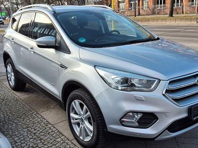 Gebraucht Ford Kuga Titanium 179 PS (131 kW) 2017 Other SUV
