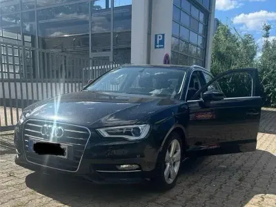 Gebraucht Audi A3 140 PS (102 kW) 2013 Schwarz Limousine