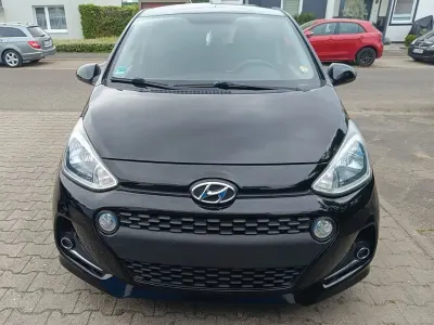 Gebraucht Hyundai i10 YES! 87 PS (63 kW) 2019 Schwarz Kleinwagen