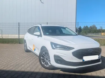 Gebraucht Ford Focus Titanium 116 PS (85 kW) 2024 Weiß Kombi