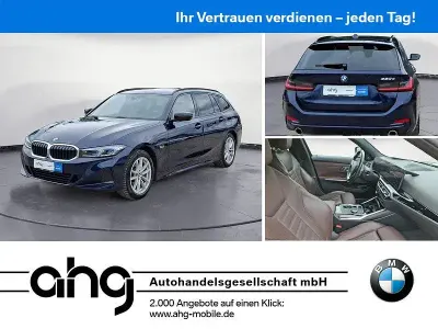 Gebraucht BMW 330 Sport Line 184 PS (135 kW) 2023 Blau Kombi
