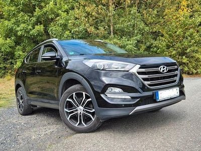 Schwarz Gebraucht 2016 Hyundai Tucson Style SUV | 12.600 € (Guter Preis)