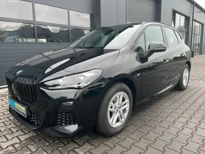 Gebraucht BMW 218 Active Tourer M Sport 136 PS (100 kW) 2024 Schwarz Van / Kleinbus