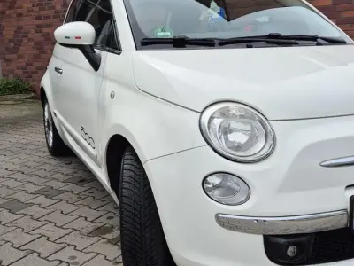 Usata Fiat 500 Lounge 69 CV (50 kW) 2010 Bianco Utilitaria