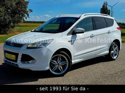 Gebraucht Ford Kuga Individual 163 PS (119 kW) 2014 Weiß SUV
