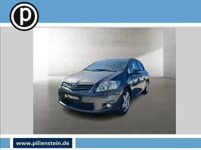 Usata Toyota Auris 132 CV (97 kW) 2010 Grigio Utilitaria