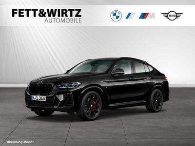 Gebraucht BMW X4 M Sport 190 PS (139 kW) 2024 Saphirschwarz metallic SUV