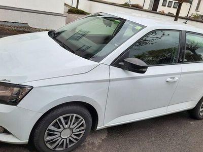 gebraucht Skoda Fabia 1.2l TSI 66kW Active Active