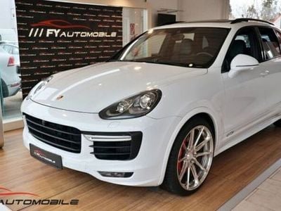Porsche Cayenne GTS