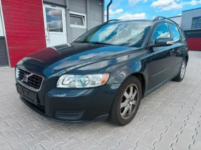 Gebraucht Volvo V50 Kinetic 125 PS (91 kW) 2009 Grau Kombi