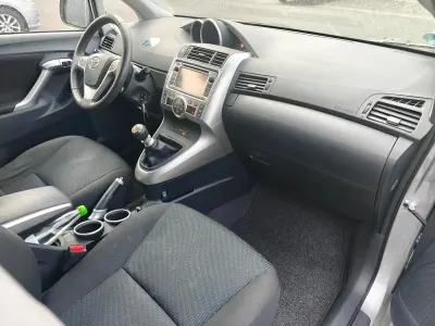 Brugt Toyota Verso 126 HK (92 kW) 2012 Sølv MPV