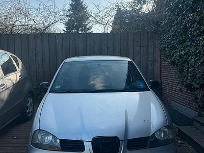 Second-hand Seat Arosa 2004 Argintiu Hatchback